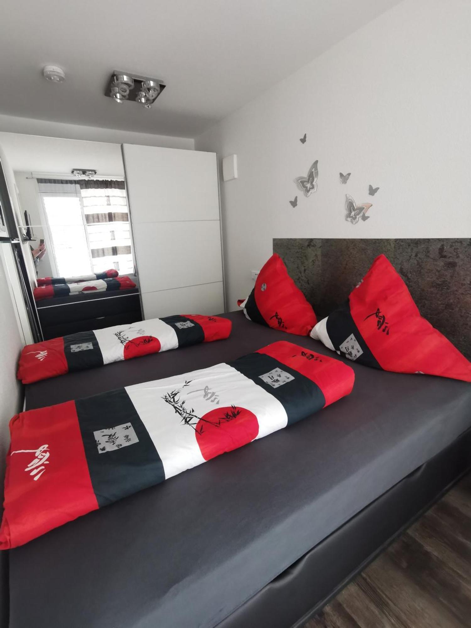 Wohnen Direkt Am Uferpark Mit Grossem Balkon Und Seeblick Friedrichshafen Exterior foto